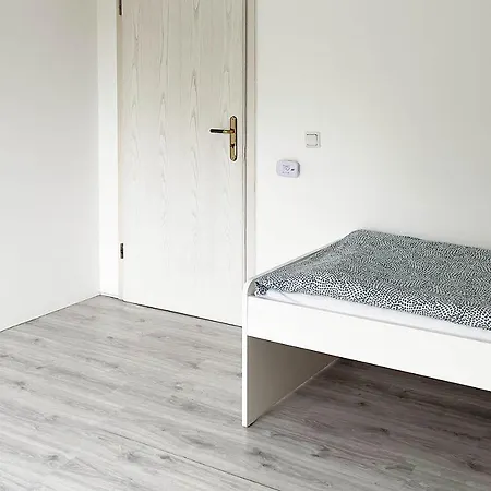 Apartament Work & In